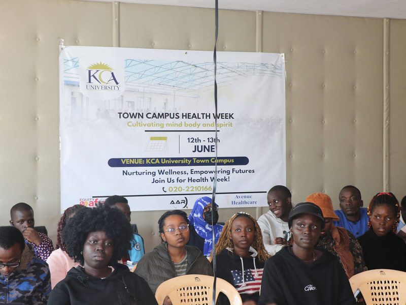 Town-Campus-students-at--Health-and-Wellness